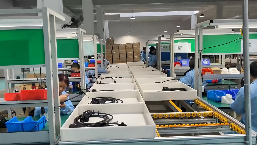 Chengdu Sixpence Technology Co.,Ltd. สายการผลิตของผู้ผลิต