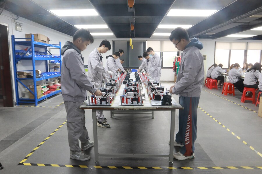 Chengdu Sixpence Technology Co.,Ltd. สายการผลิตของผู้ผลิต